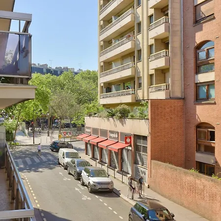 Hidden Gem In The Heart Of Paris' 11th District Paris